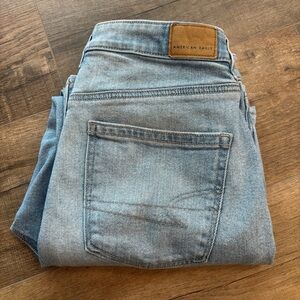 American Eagle Y2K Women's 6 x-short Straight Leg Jeans Light Blue Hole Stretch